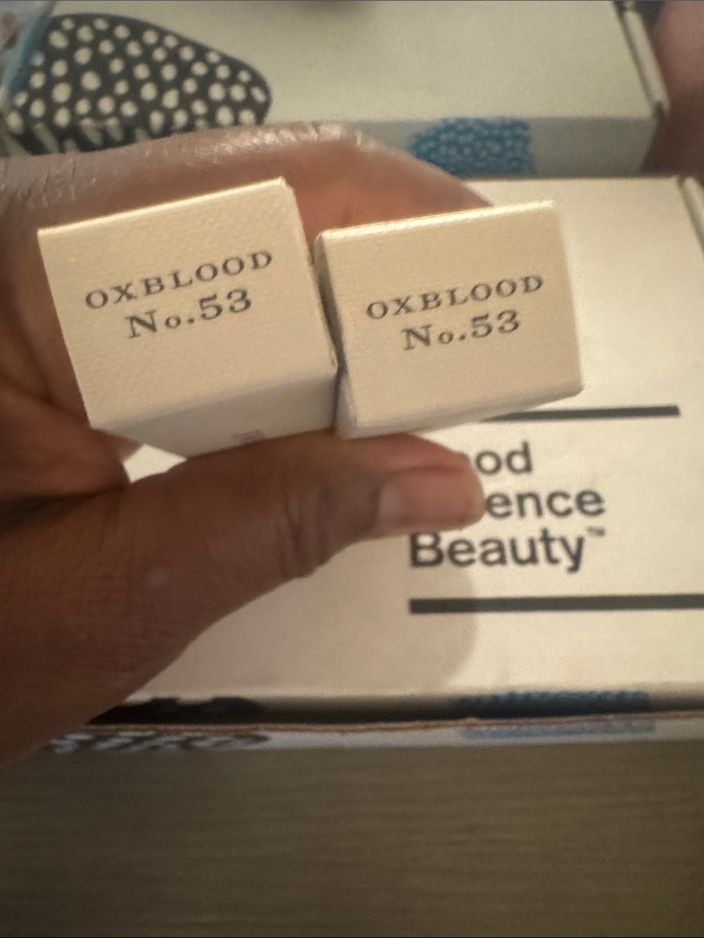 - 2 bundle Burberry Liquid Lip Velvet - Picture 2 of 8